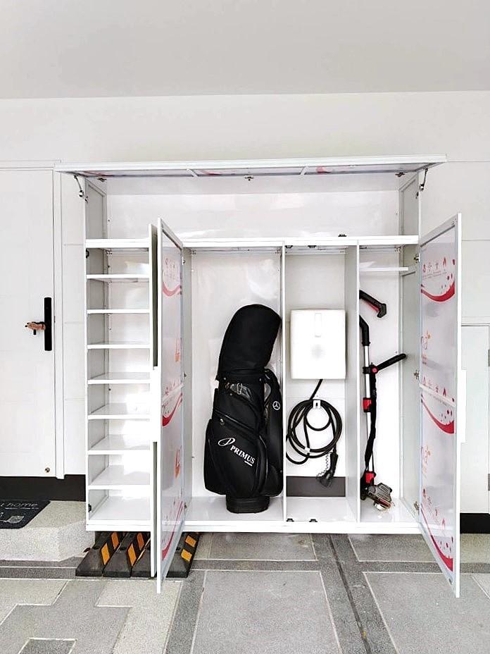 ตู้เก็บของนอกบ้าน บานสีขาว