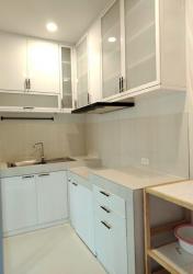 ครัวปูน บานซิงค์ บานอบสีขาว