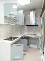 ครัวปูน บานซิงค์ บานสีฟ้าเทา