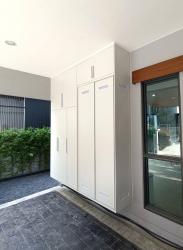 ตู้รองเท้ากันชื้นกันปลวก บานสีควัน