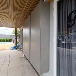 ตู้รองเท้า บานเลื่อนสีเทาเทคเจอร์